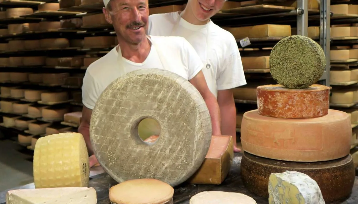 Käse von Weltmeister Willi Schmid · Lichtensteig
